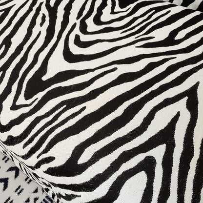Decorative Checkered Table Cover