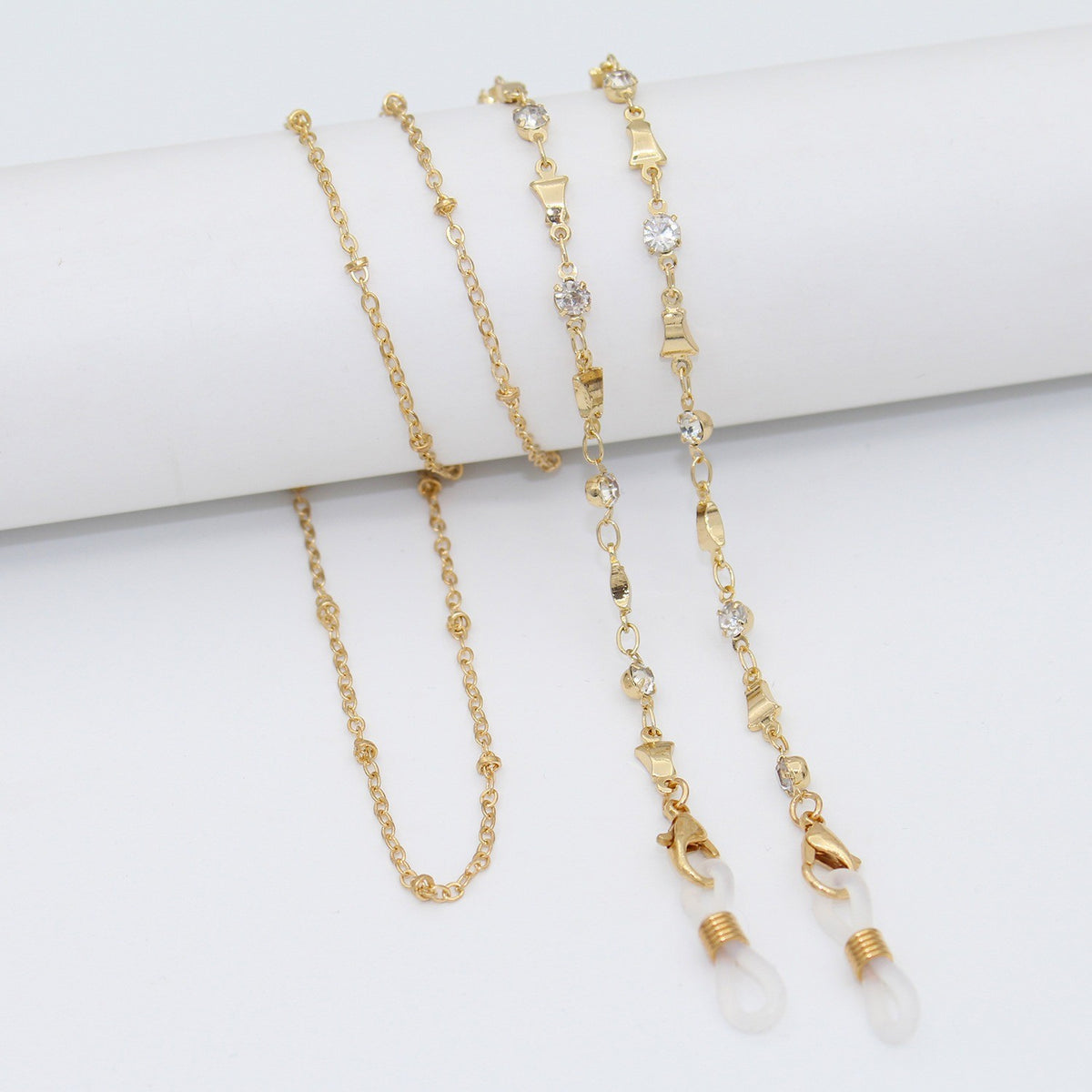 Elegant Crystal Eyewear Chain Acalora