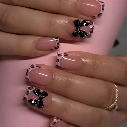 Decorative Press-On Nail Art Set with Unique Bow and Leopard Accents Acalora