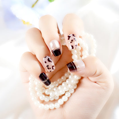 Artistic Press-On Nail Art Set Acalora