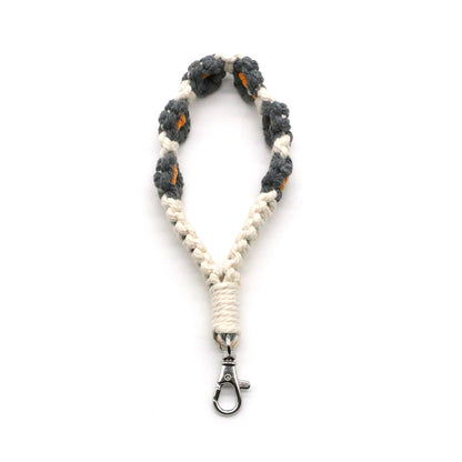 Decorative keychain made of macrame