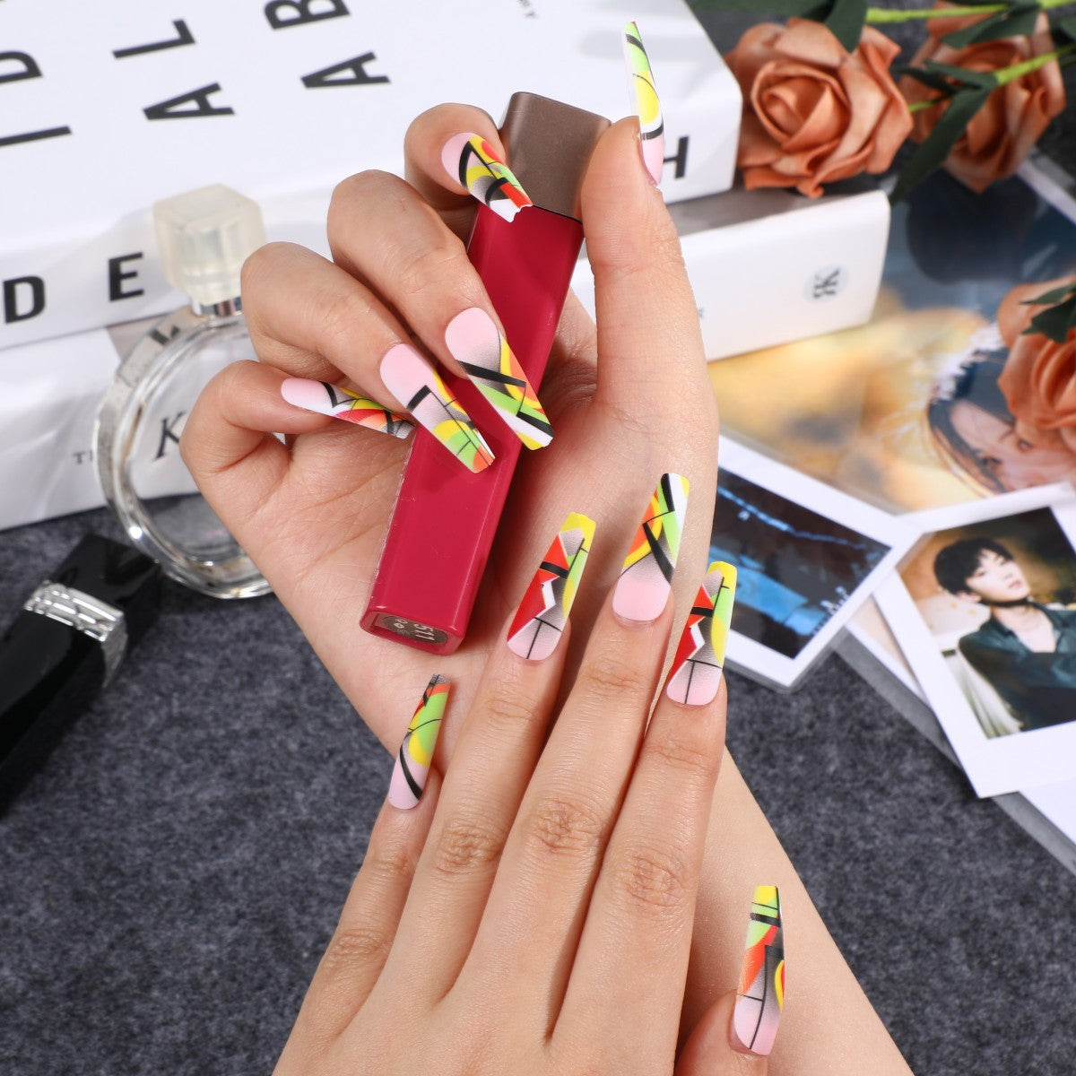 Creative artificial nails in modern 3D design Acalora