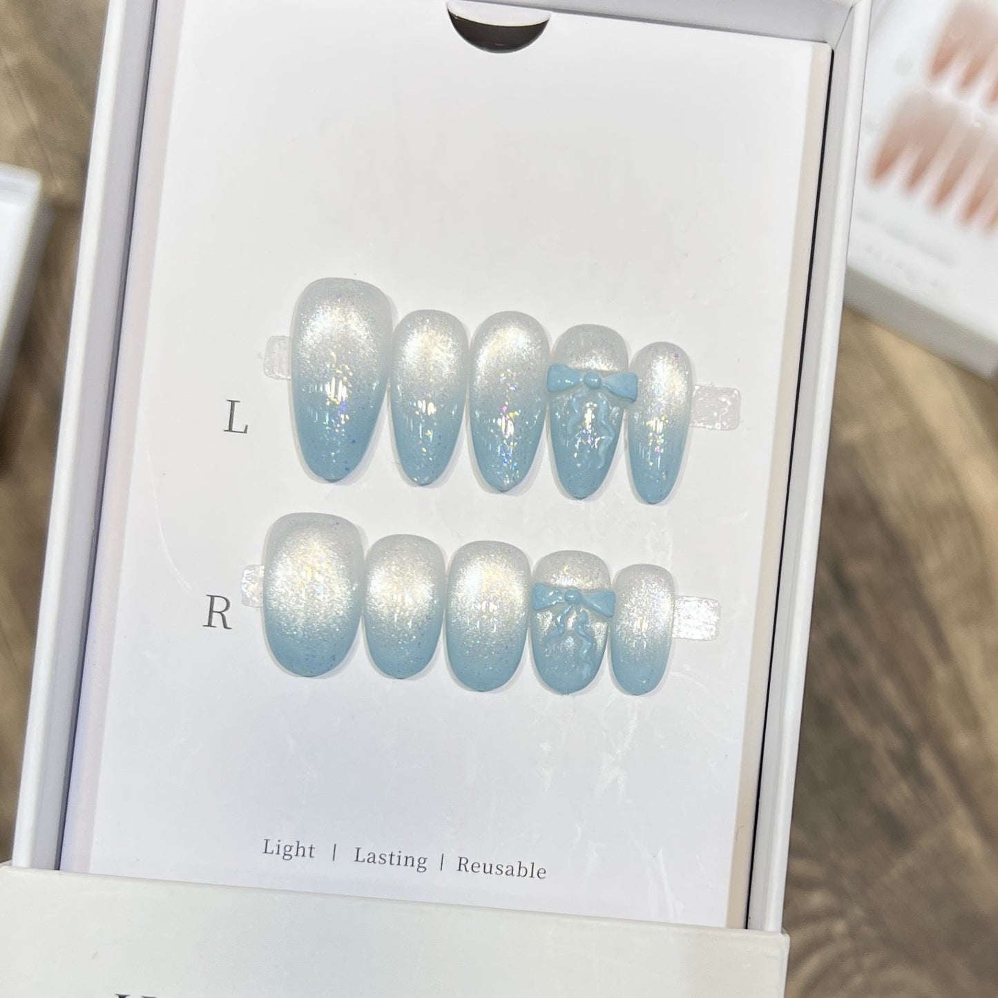 Sparkling Press-On Nail Art Set with Bow Accents Acalora
