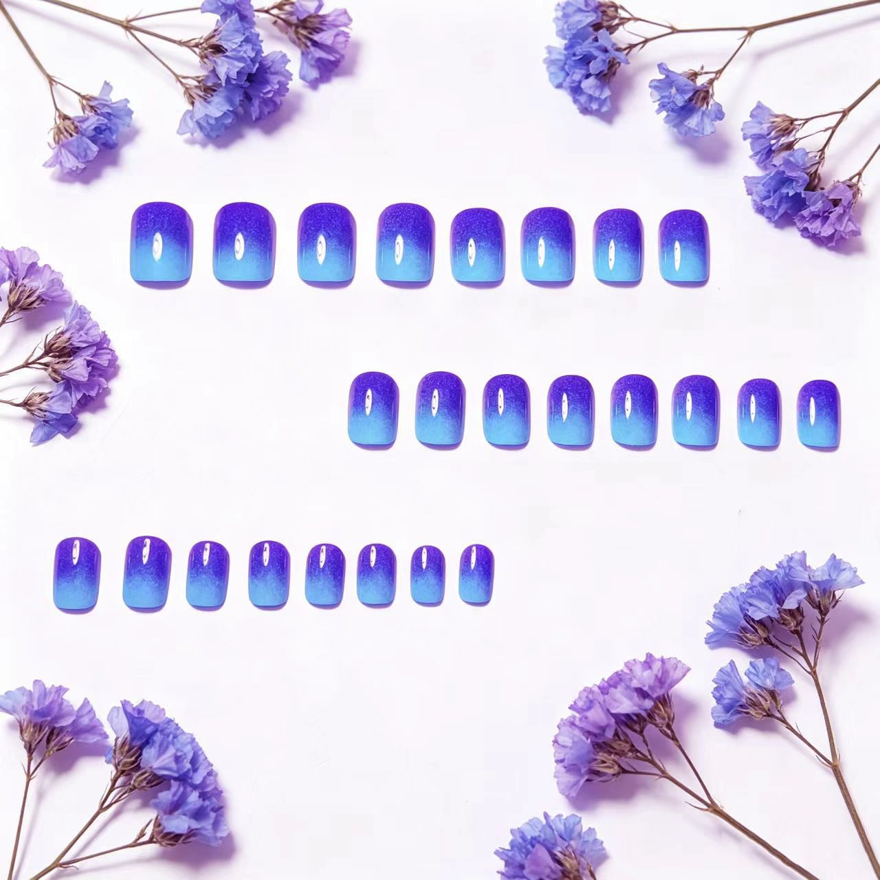 Gradient Sparkle Nail Art Acalora