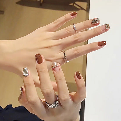 Nail set with Sparkling Crystal and Glitter Accents Acalora