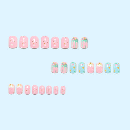 Artificial nails in creative dessert design Acalora