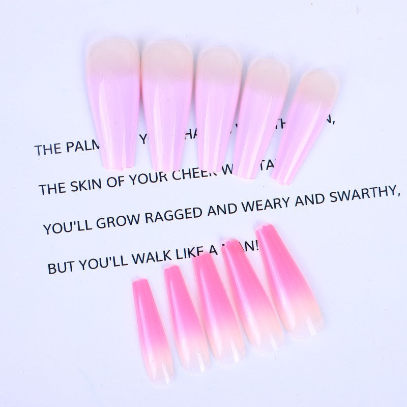 Artificial nails in elegant stiletto design Acalora