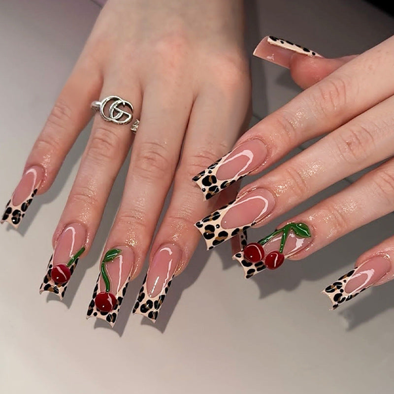 Artistic Press-On Nail Set with Elegant Leopard Design Acalora