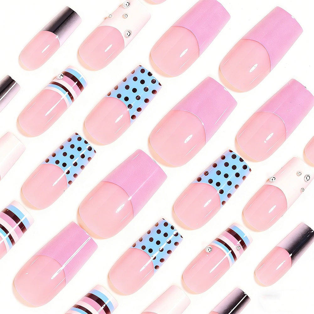 Decorative Press-On Nail Art with Intricate Patterns Acalora