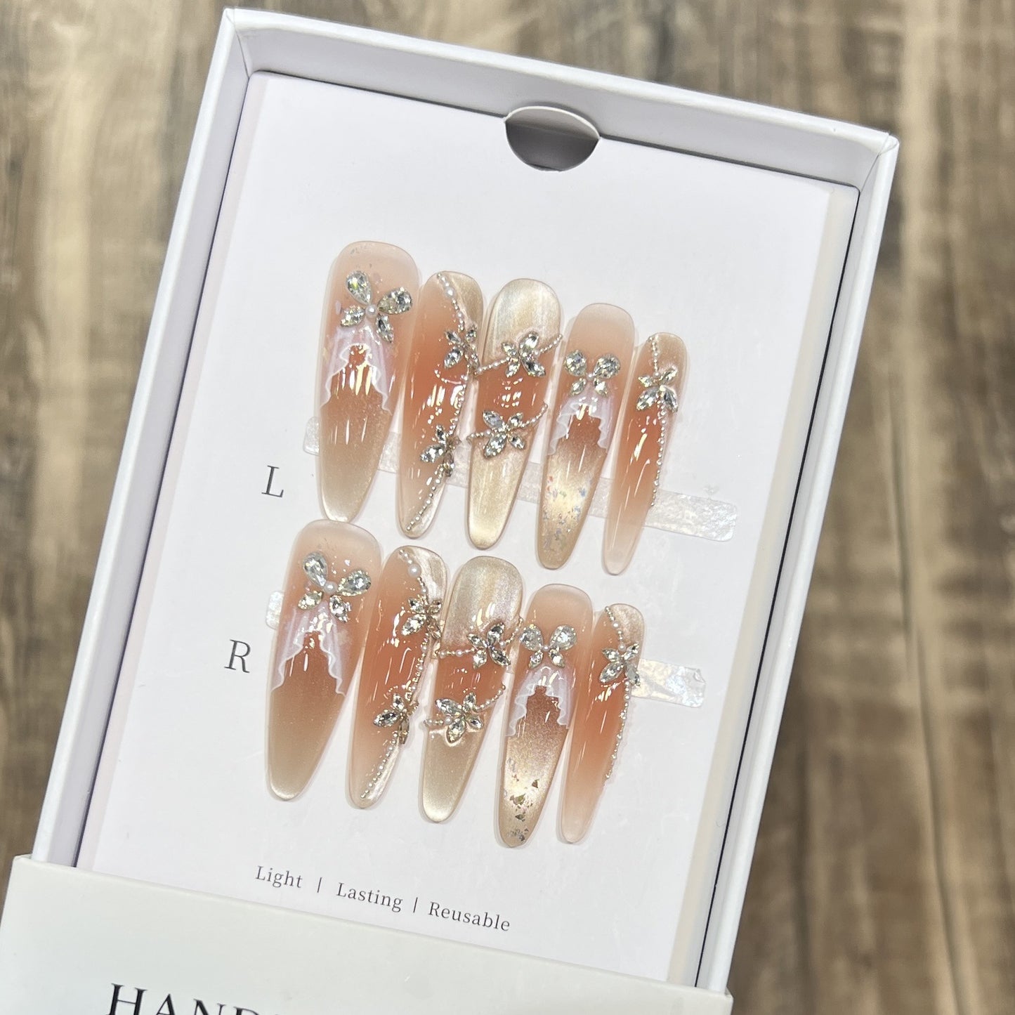 Decorative Rhinestone-Embellished Stiletto Press-On Nail Set Acalora