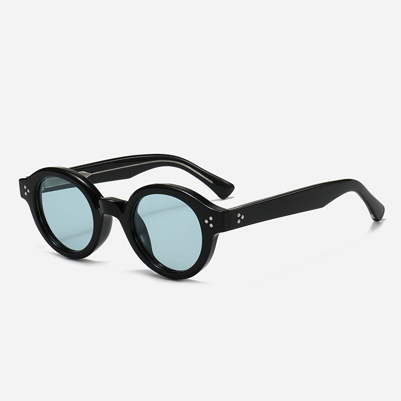 Women's Fashionable Round Sunglasses with Stylish Accents Karnz