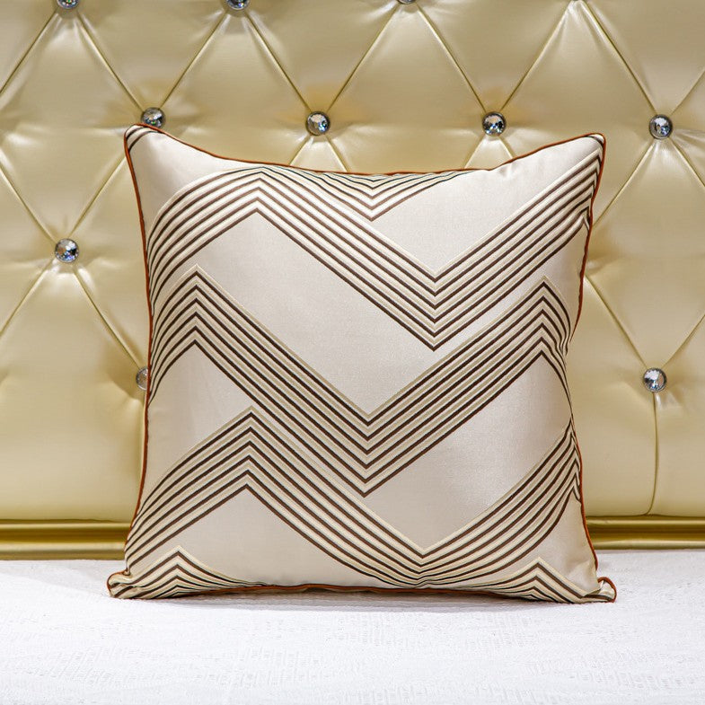Geometric Pattern Decorative Throw Pillow