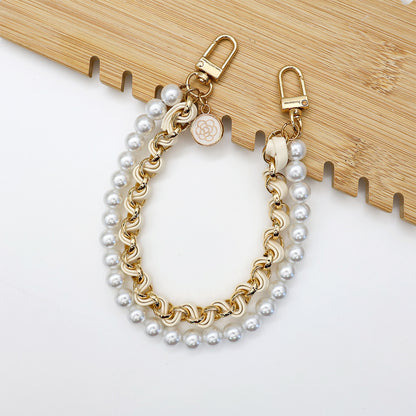 Chic Pearl-Chain Eyewear Holder Acalora