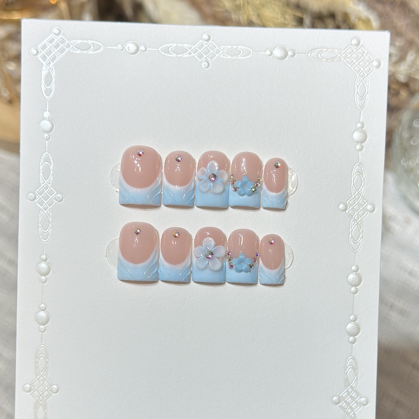 Floral Fantasy Press-On Nail Art Set Acalora