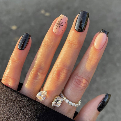 Artfully Designed Press-On Nail Set Acalora