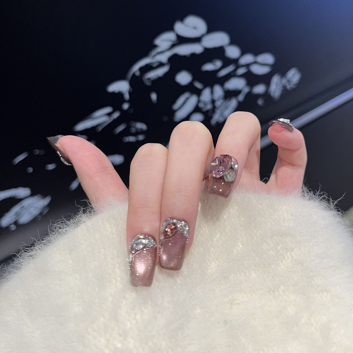 Decorative Press-On Nail Design with Gemstone Accents Acalora