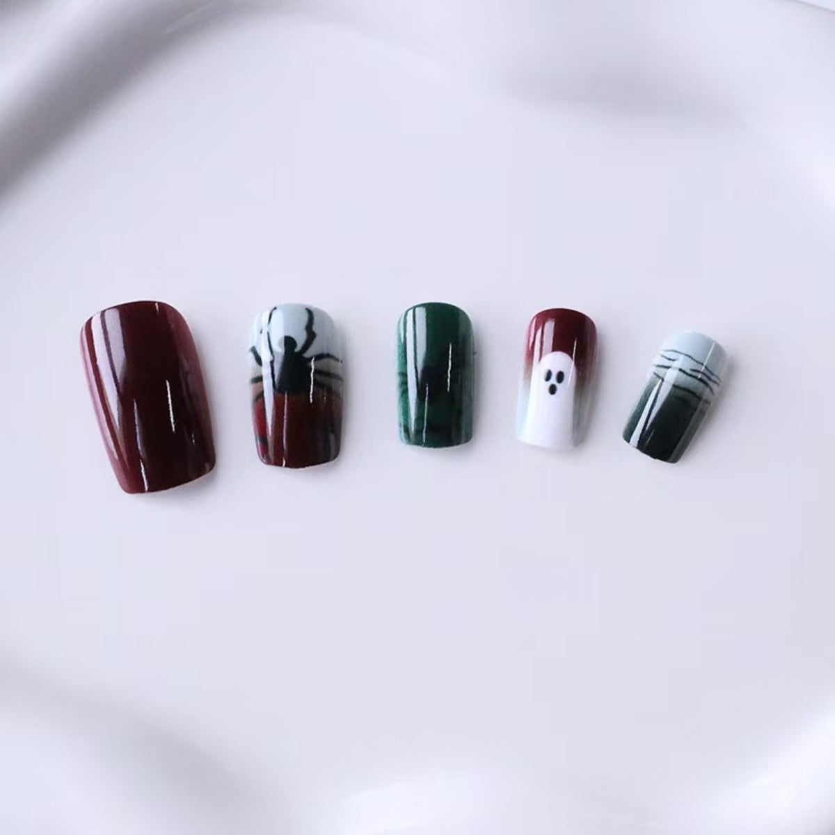 Creepy Art Nails with Spider and Ghost Designs Acalora