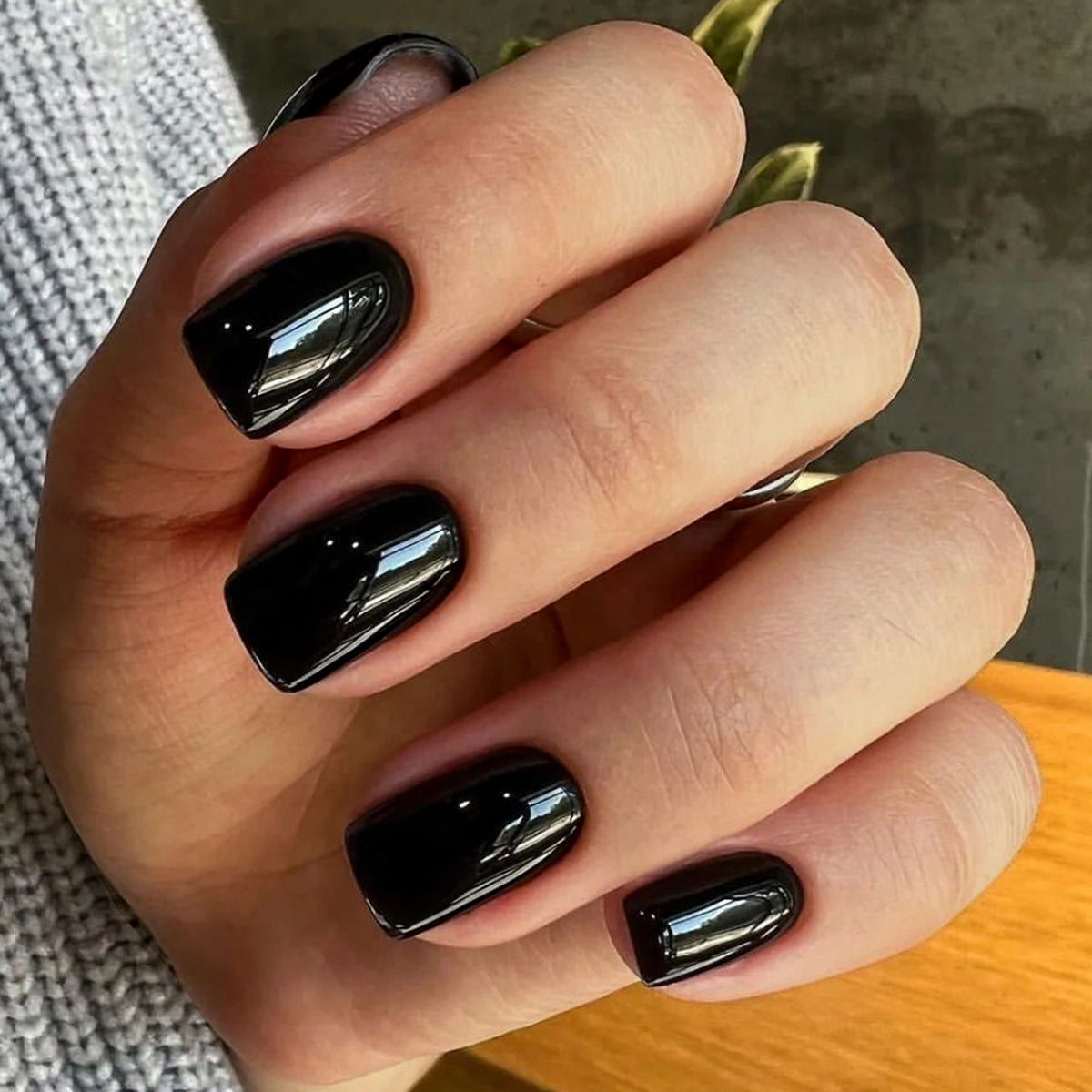 Elegant Glossy Square Nail Set Acalora