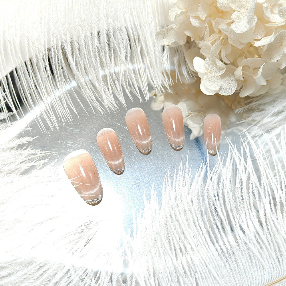 Artificial nails with elegant gloss and glitter accents Acalora