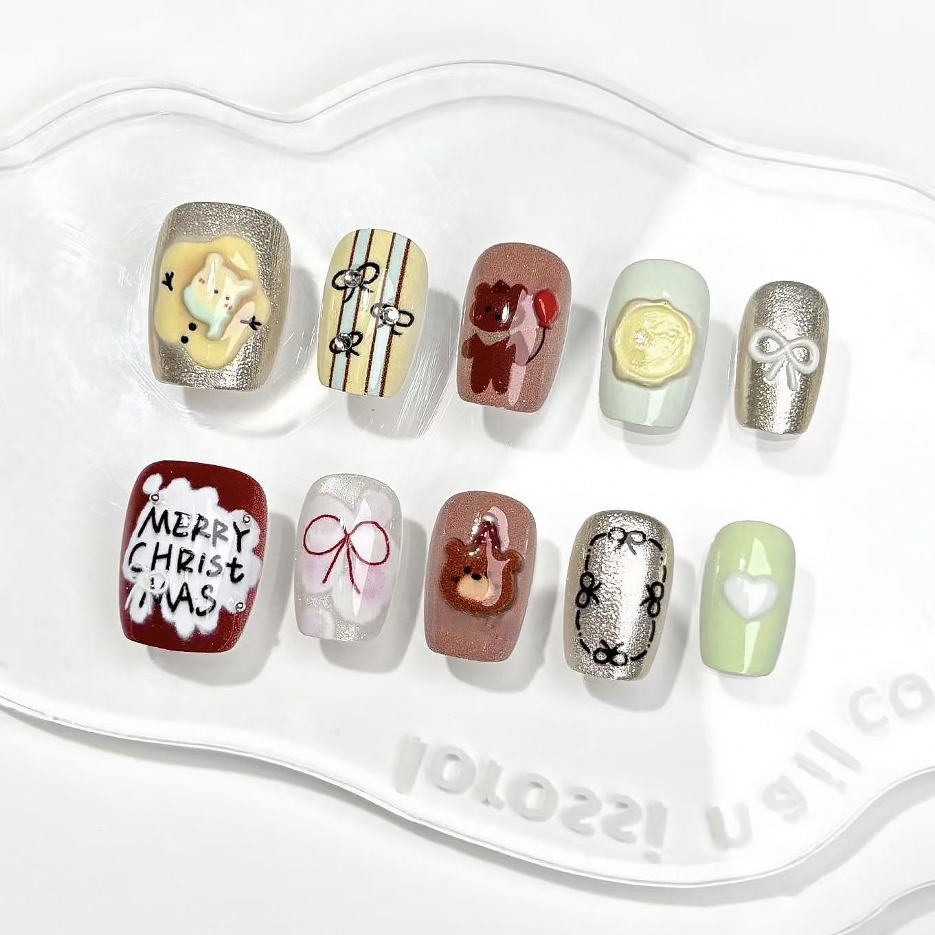 Festive Themed Press-On Nail Art Set Acalora