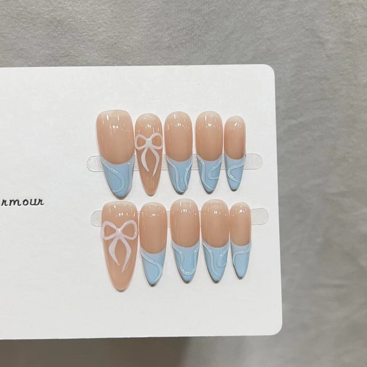 Decorative Press-On Nail Art Set with Charming Ribbon Design Acalora
