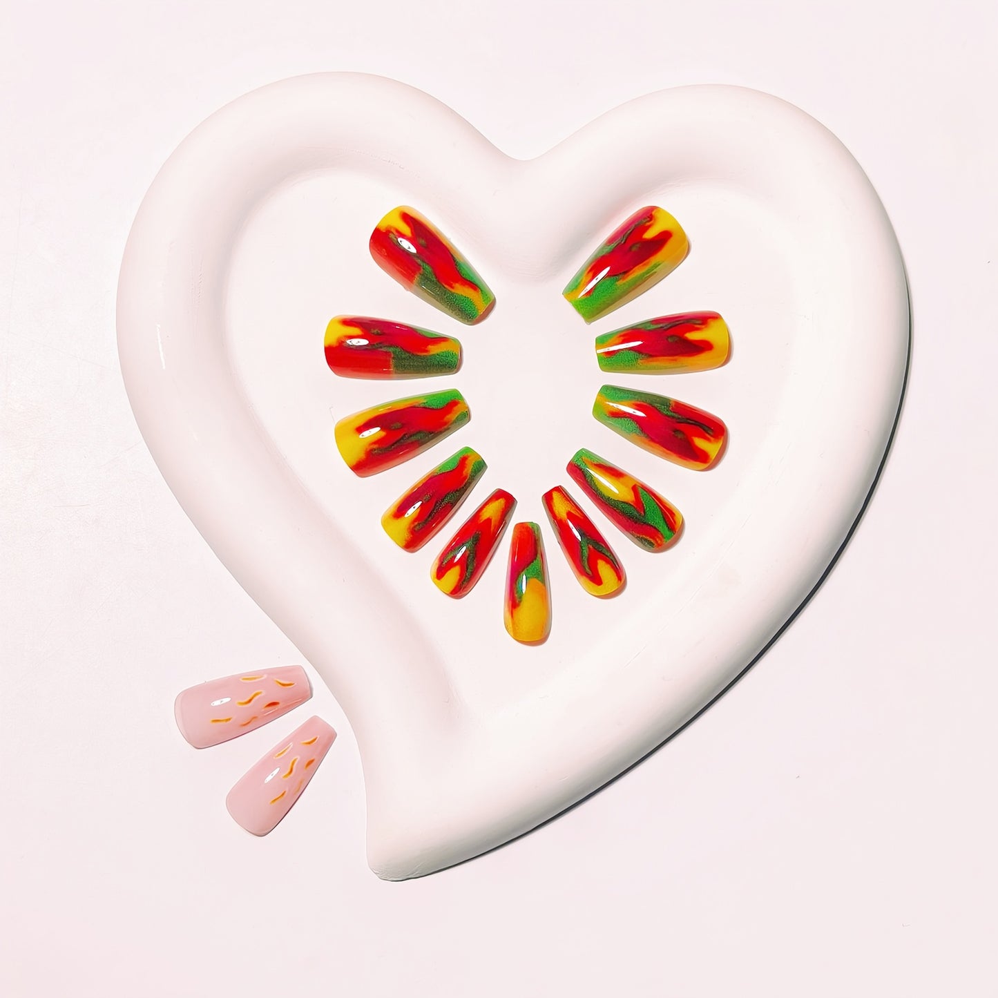 Artistic Flame-Effect Nail Art Acalora