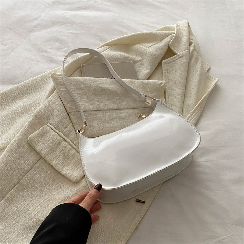 Chic Patent Leather Shoulder Bag Acalora