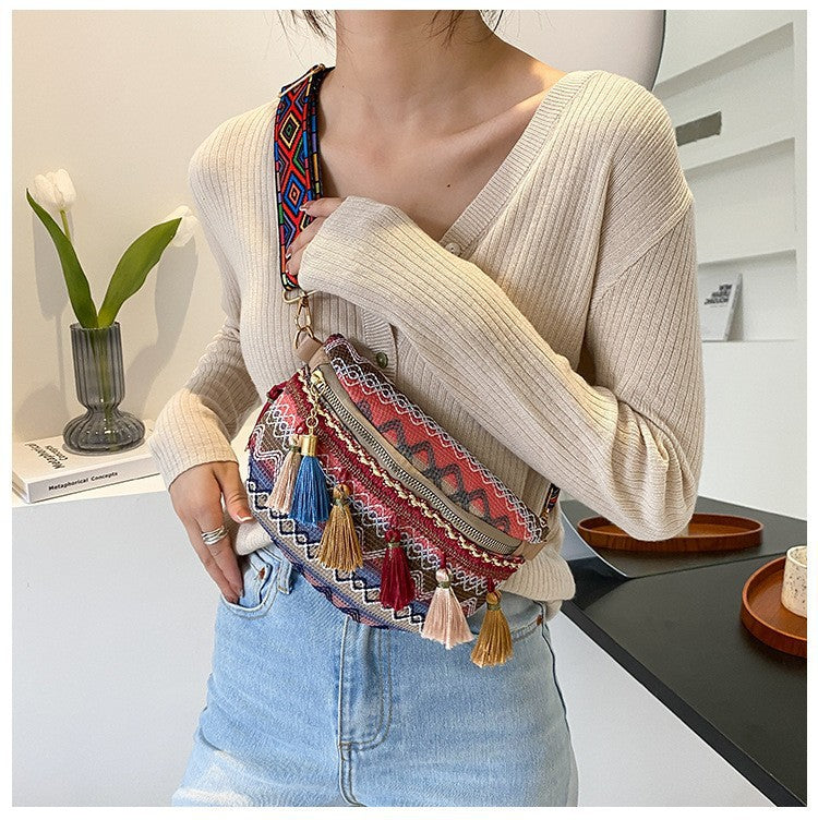 Colorful Embroidered Crossbody Bag Acalora