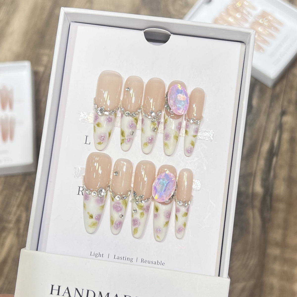 Decorative Floral Stiletto Press-On Nail Set Acalora