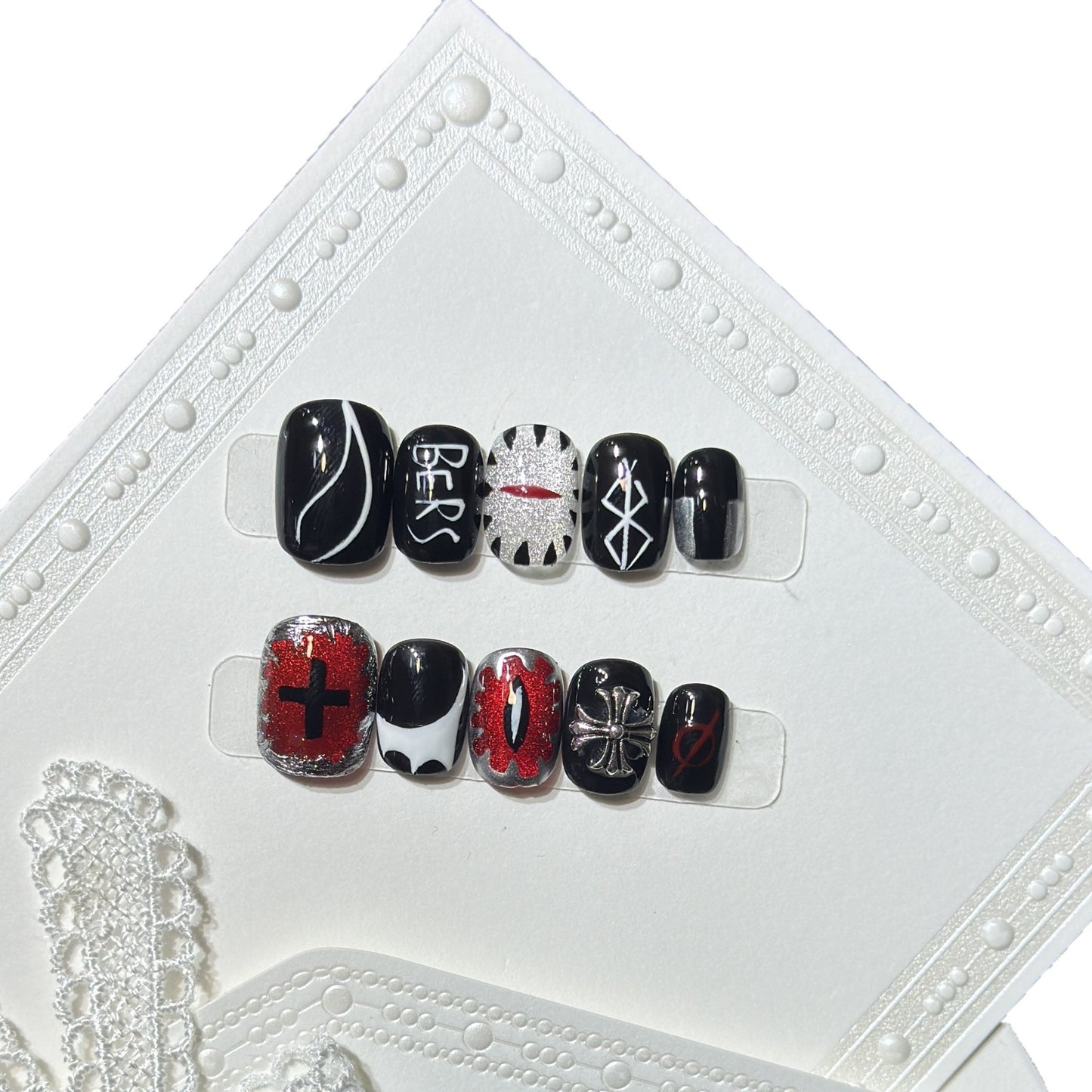 Artistic Black Themed Press-On Nail Set Acalora
