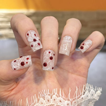 Artistic Press-On Nail Art Set with Unique Design Acalora