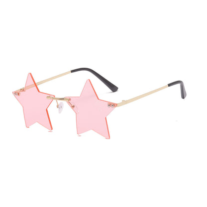Women striking sunglasses with star-shaped frame and gradient lenses Bowlift