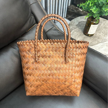 Handcrafted straw bag Acalora