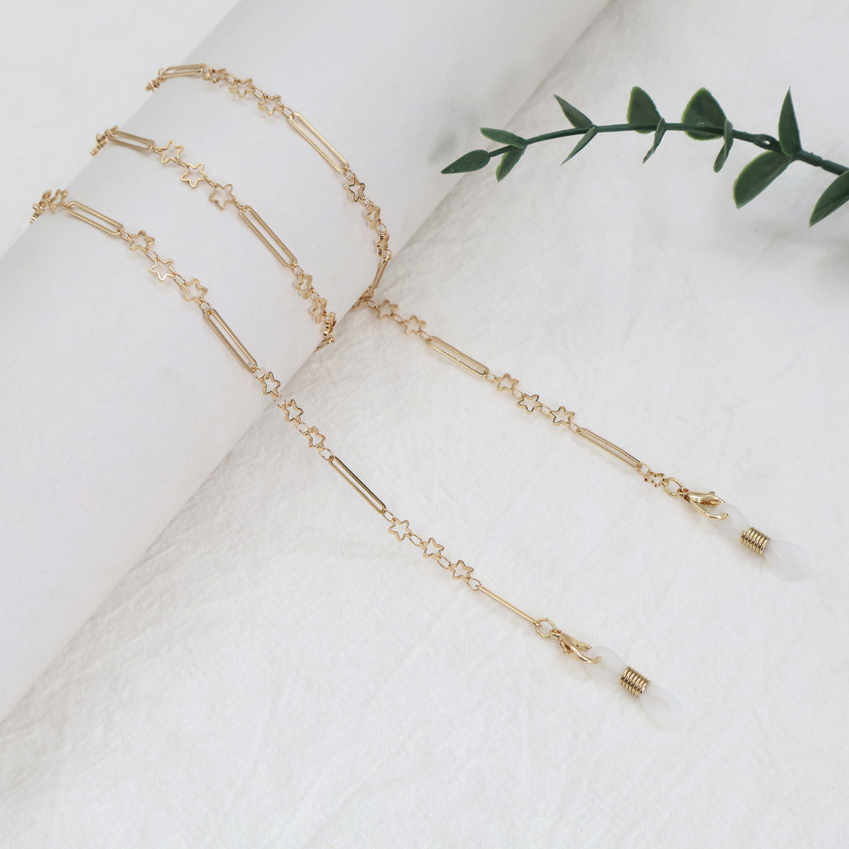 Star-Designed Chain Acalora