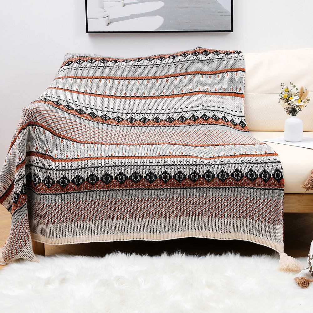 Aztec Patterned Knit Throw Blanket