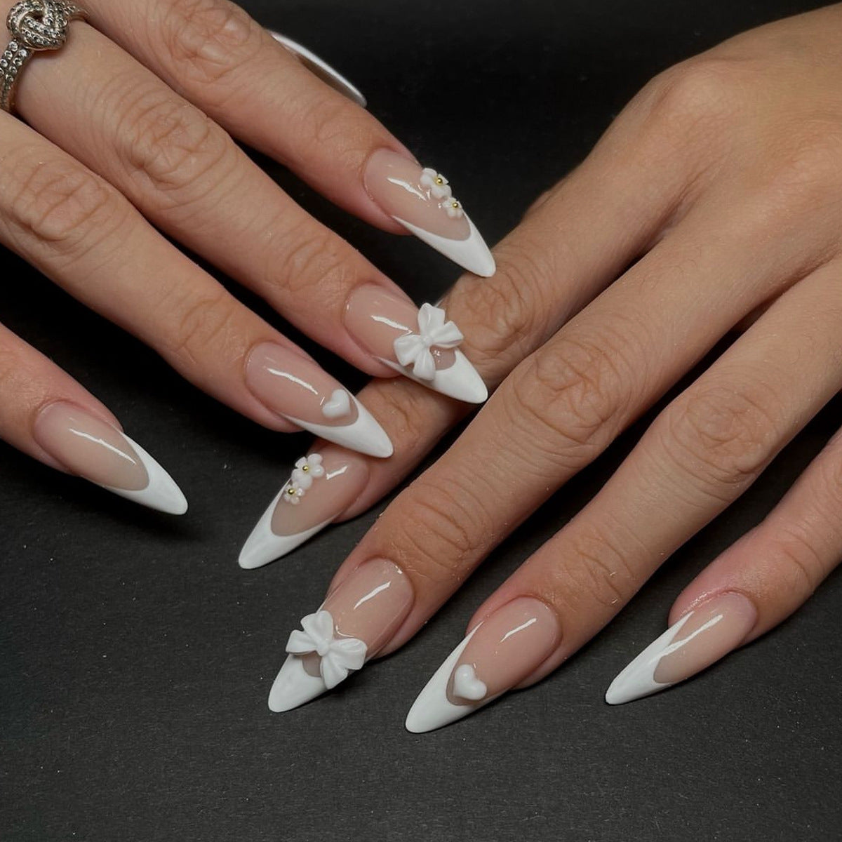 Elegant Nail Art Press-On Nails Acalora