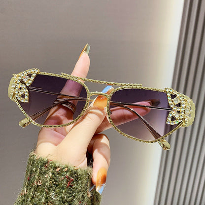 Women's Luxury Sunglasses with Elegant Butterfly Detail Bowlift