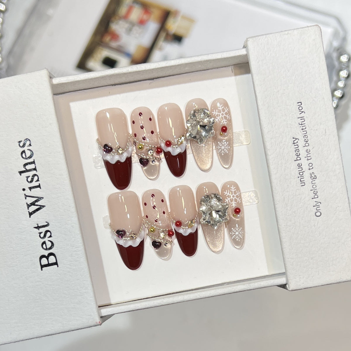 Festive-Themed Press-On Nail Art Set Acalora