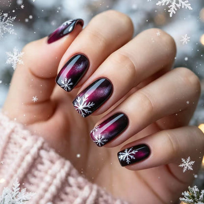 Winter-Themed Detailed Nail Art Acalora
