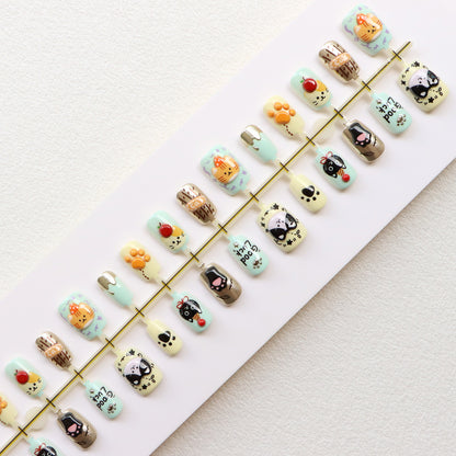 Whimsical Animal-Themed Press-On Nail Art Set Acalora