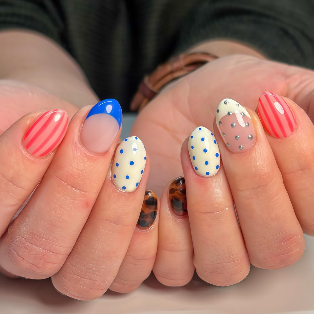 Artificial nails with modern dot and stripe design Acalora