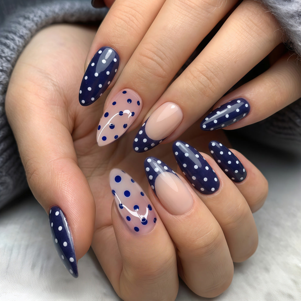 Artificial nails in modern polka dot design Acalora