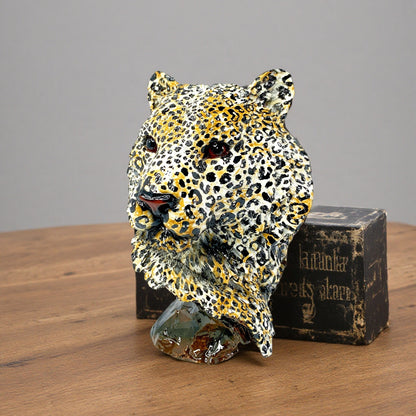 Decorative figure Acalora