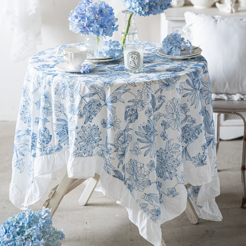 Elegant Floral Print Tablecloth