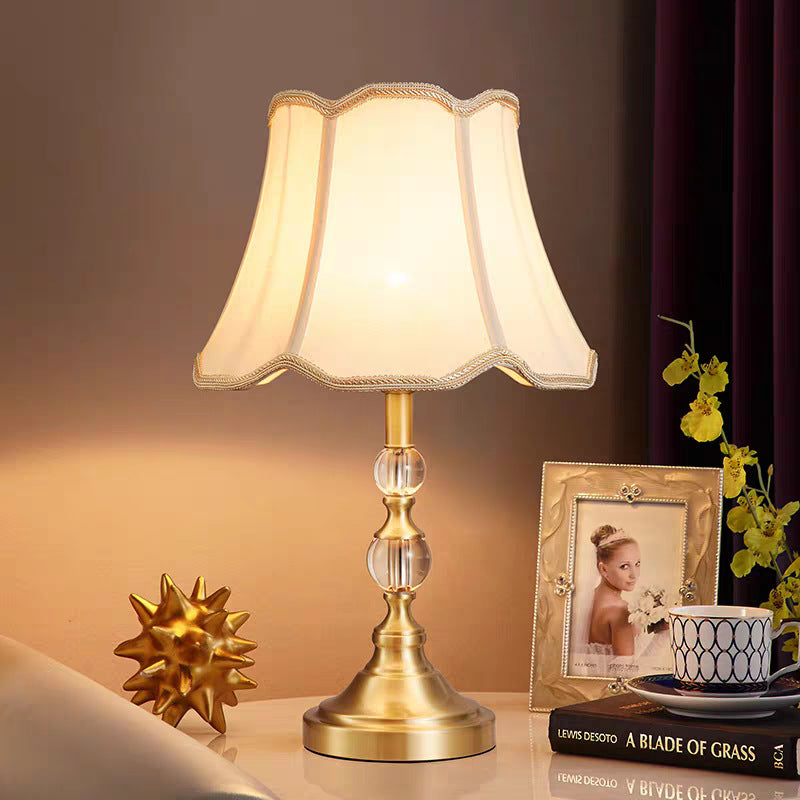 Vintage Glamorous Table Lamp