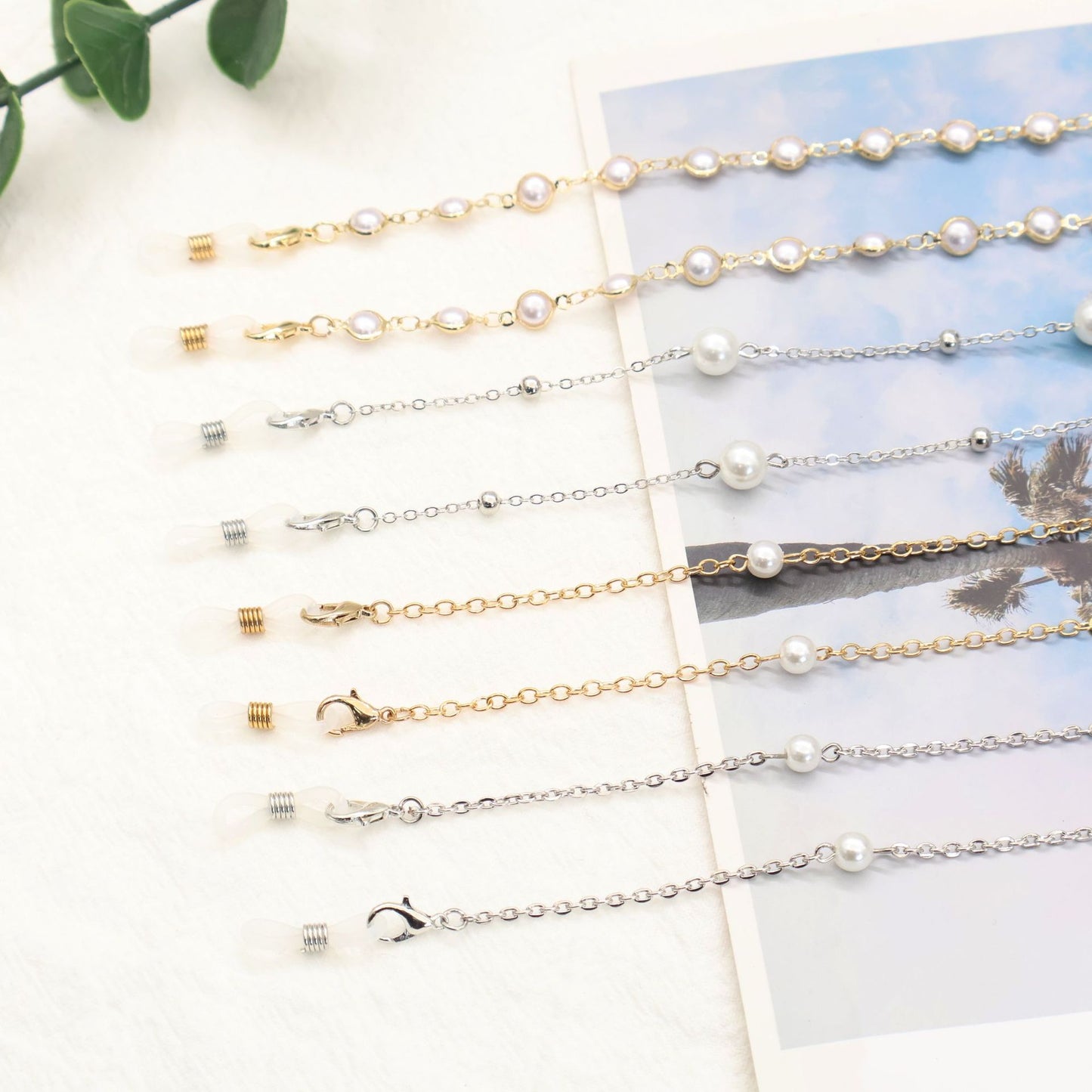 Stylish Eyewear Retainer Chain Acalora