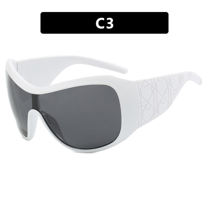 Women's sports sunglasses with wide protective frame and polarized lenses Skanto