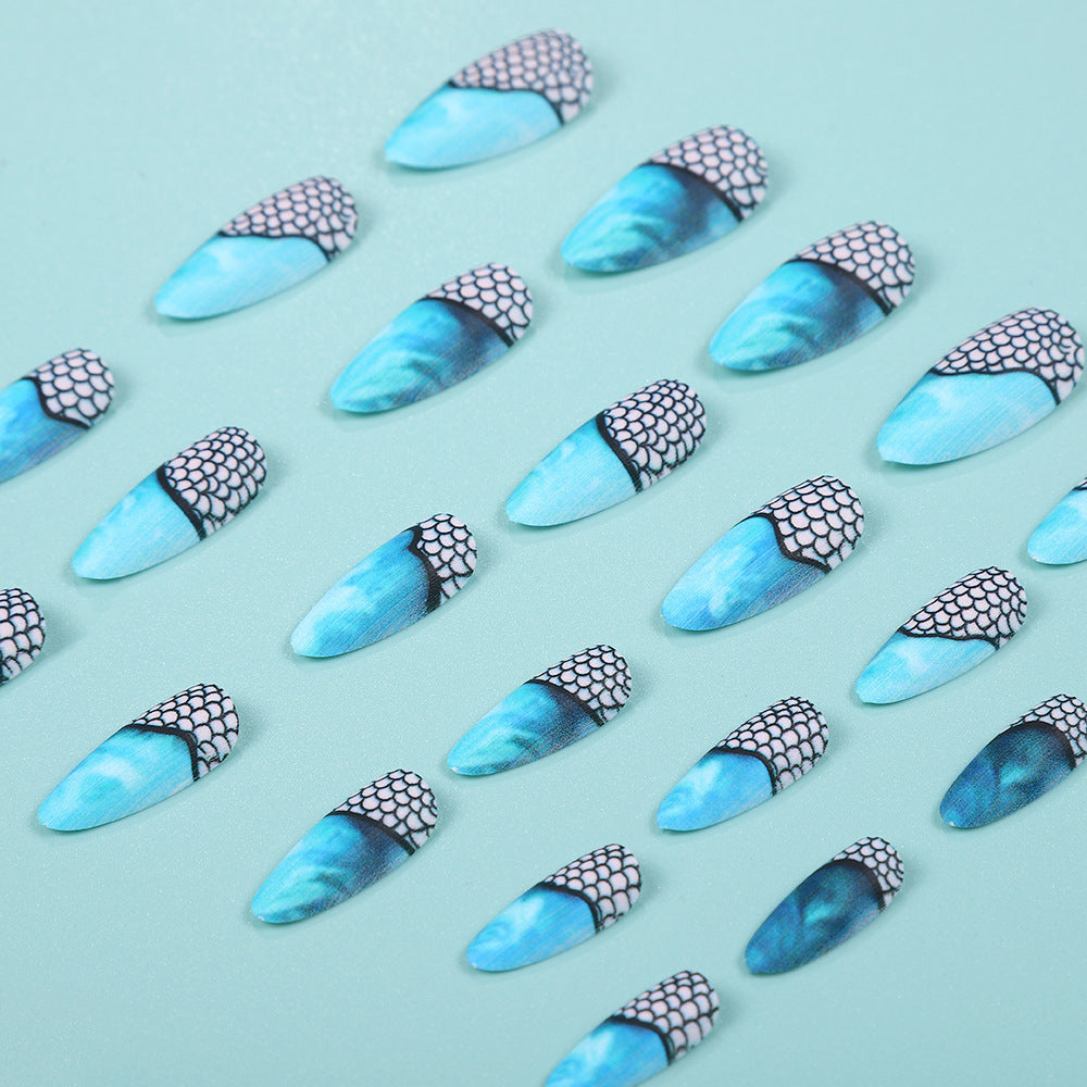 Carefully Designed Art Nails Acalora