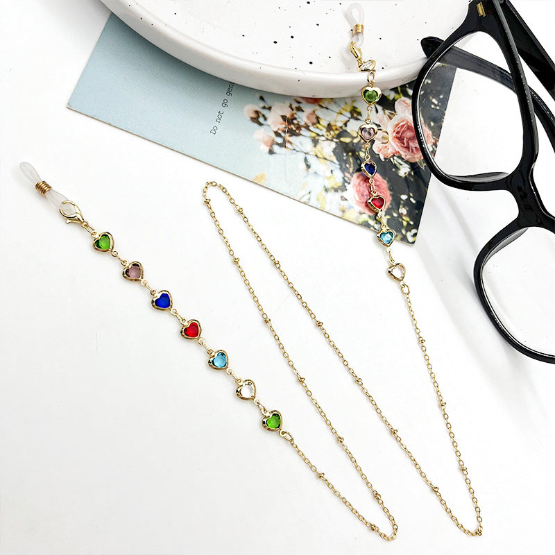 Heart-Shaped Eyewear Chain Acalora