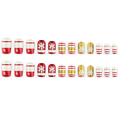 Artificial nails in festive Christmas design Acalora